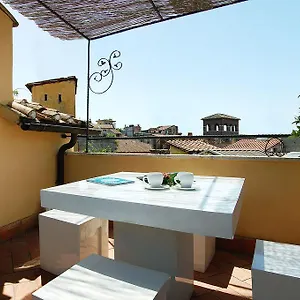 2* Aparthotel Navona Luxury